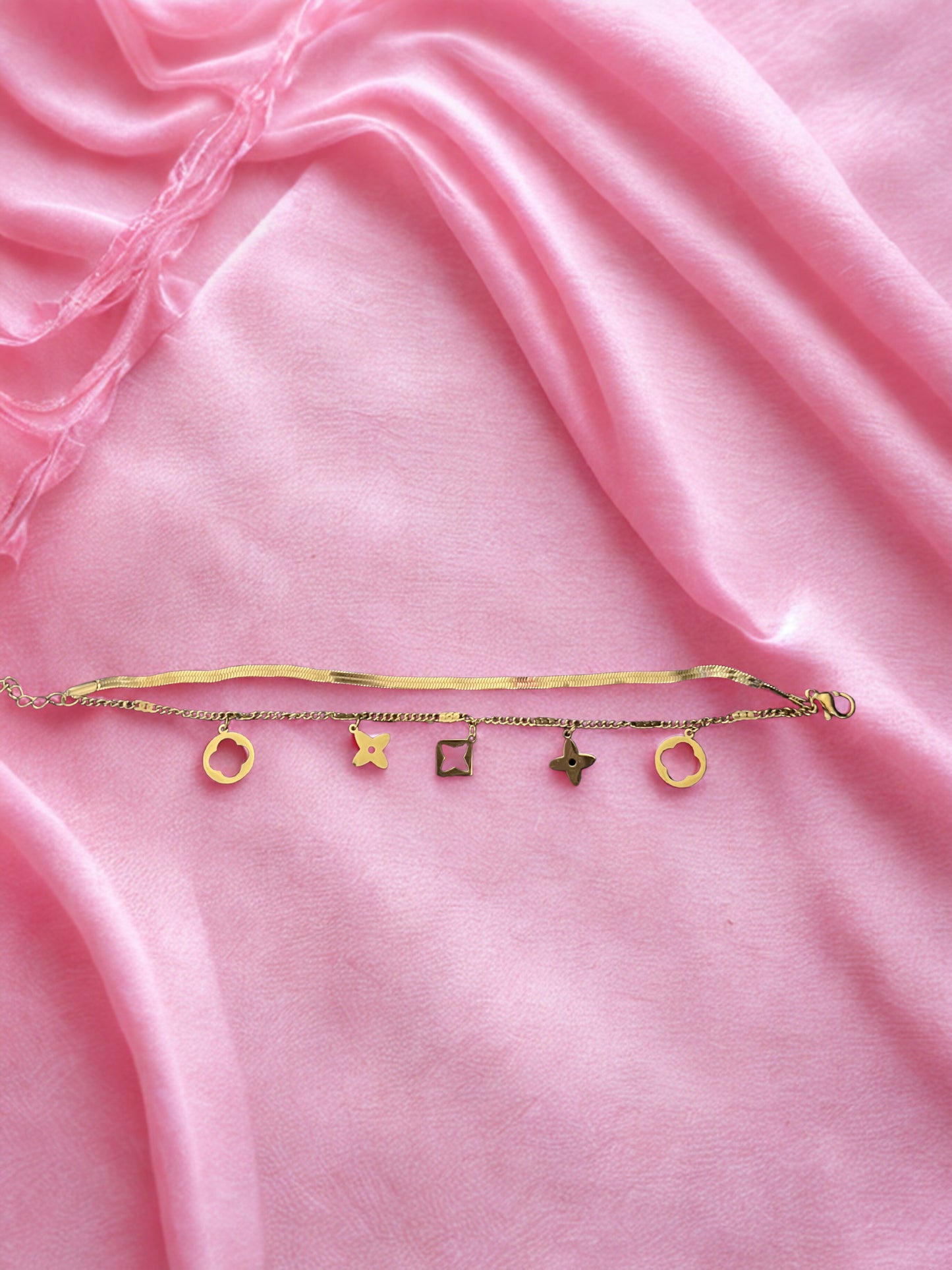 Double Layer Four leaf Bracelet